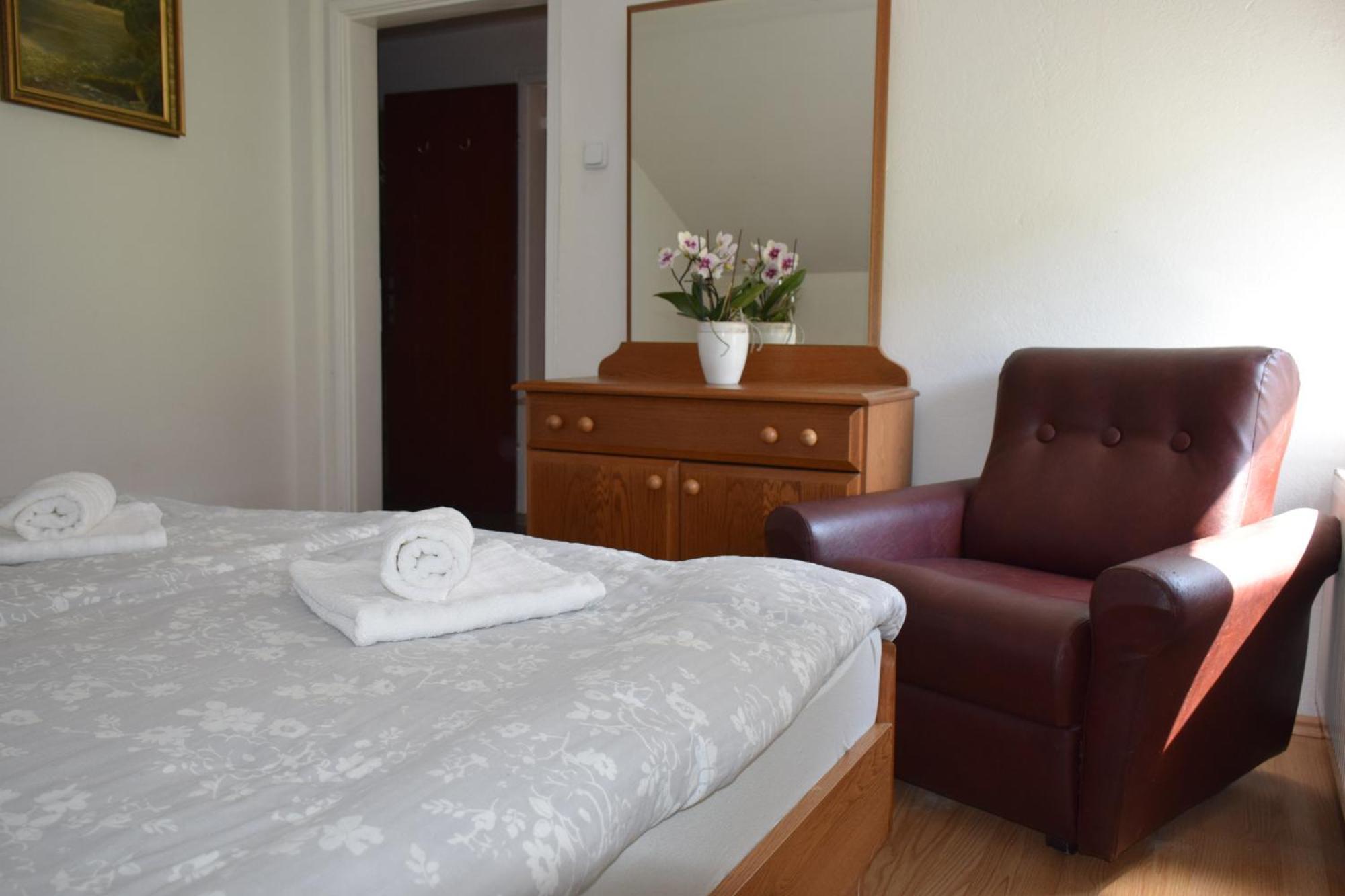 Apartma Narava Apartment *